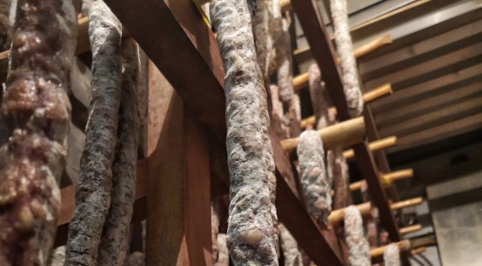 Žminj: Milan Udovičić je jednostavno maher za istarske kobasice