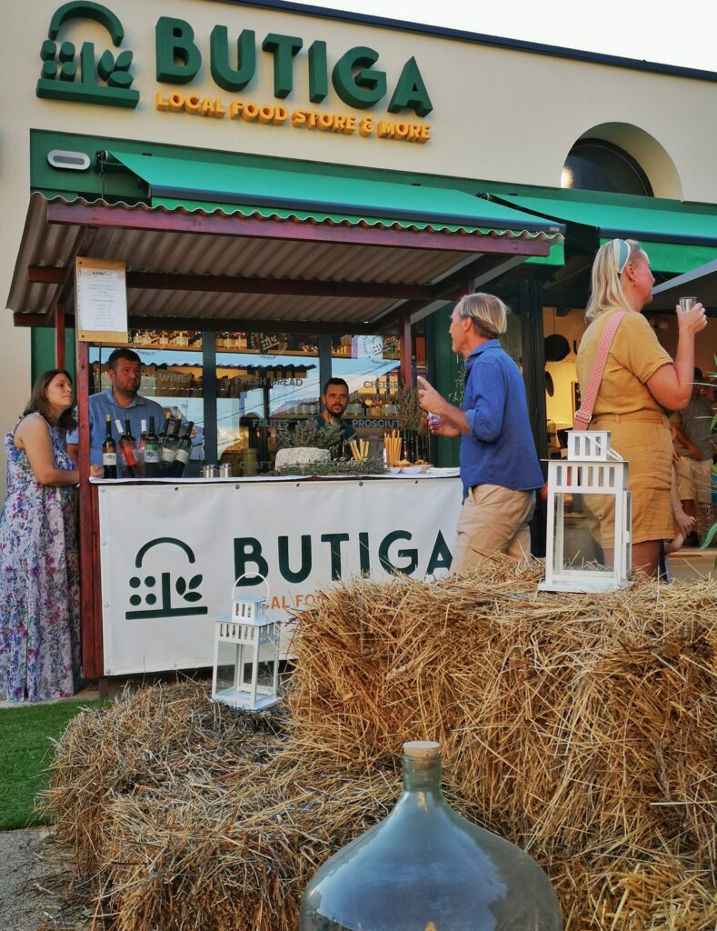 Butiga Butiga i Friday Tasting u Kašteliru